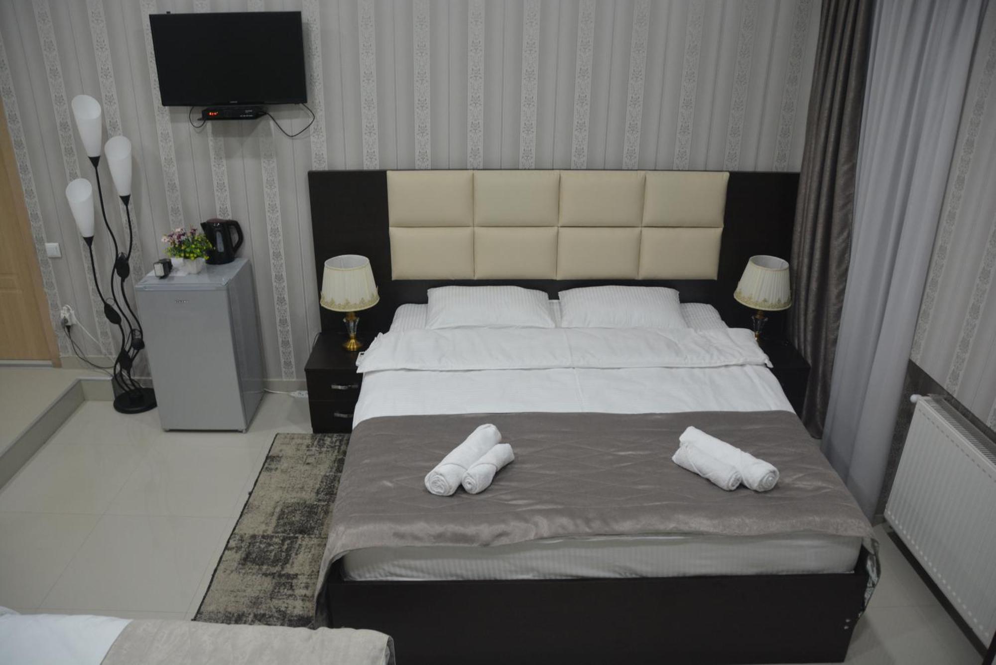 Hotel Brick House Тбілісі Екстер'єр фото